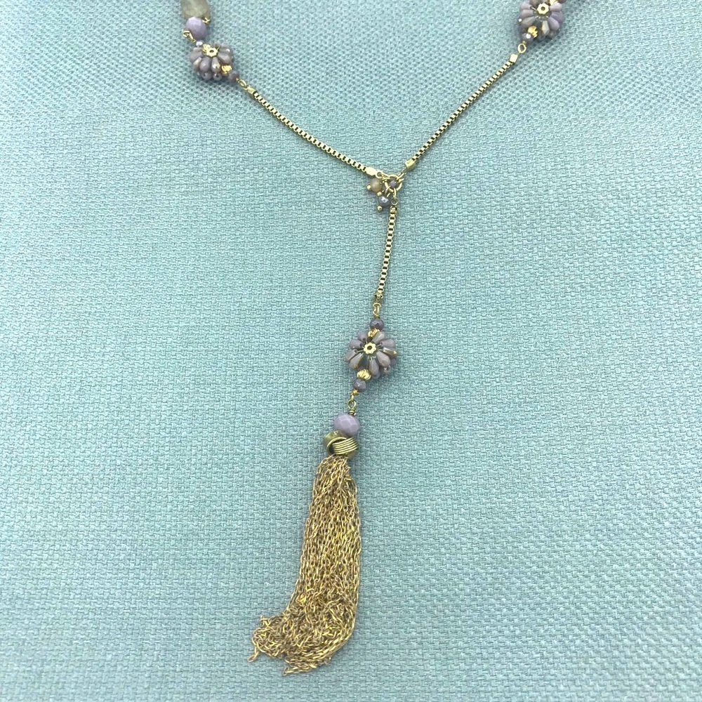 White House Black Flower Tassel Necklace